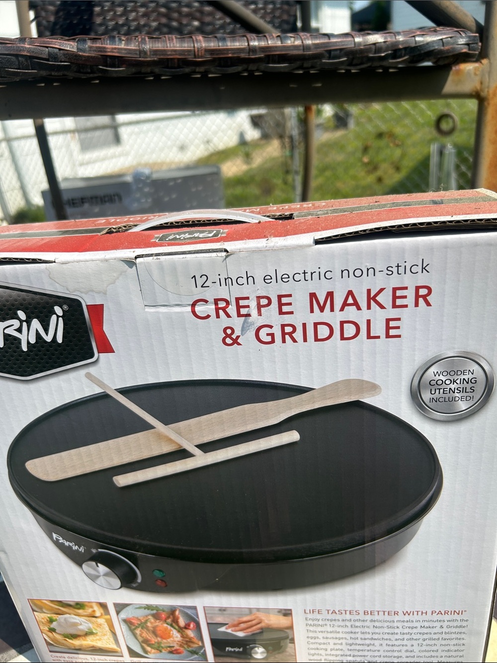 Parini 12-inch Electric Non-Stick Crepe Maker & Griddle - Black